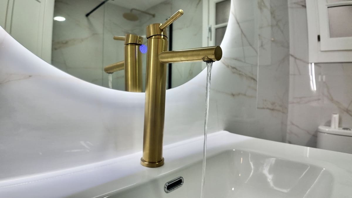 5 bedroom Apartment for sale in Benahavis - € 579,000 (Ref: 9479942)