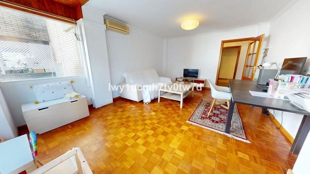 4 sovrum Lägenhet till salu i Centro ciudad, Fuengirola med pool garage - 580 000 € (Ref: 9479946)