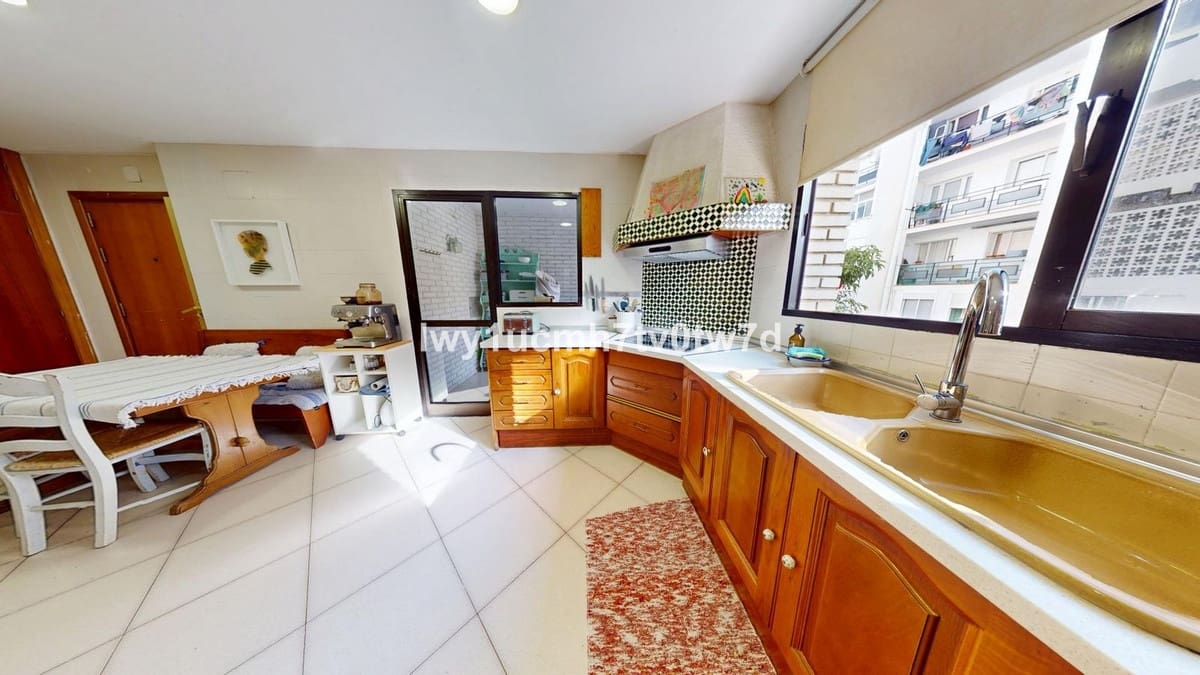 4 sovrum Lägenhet till salu i Fuengirola med pool garage - 580 000 € (Ref: 9479946)