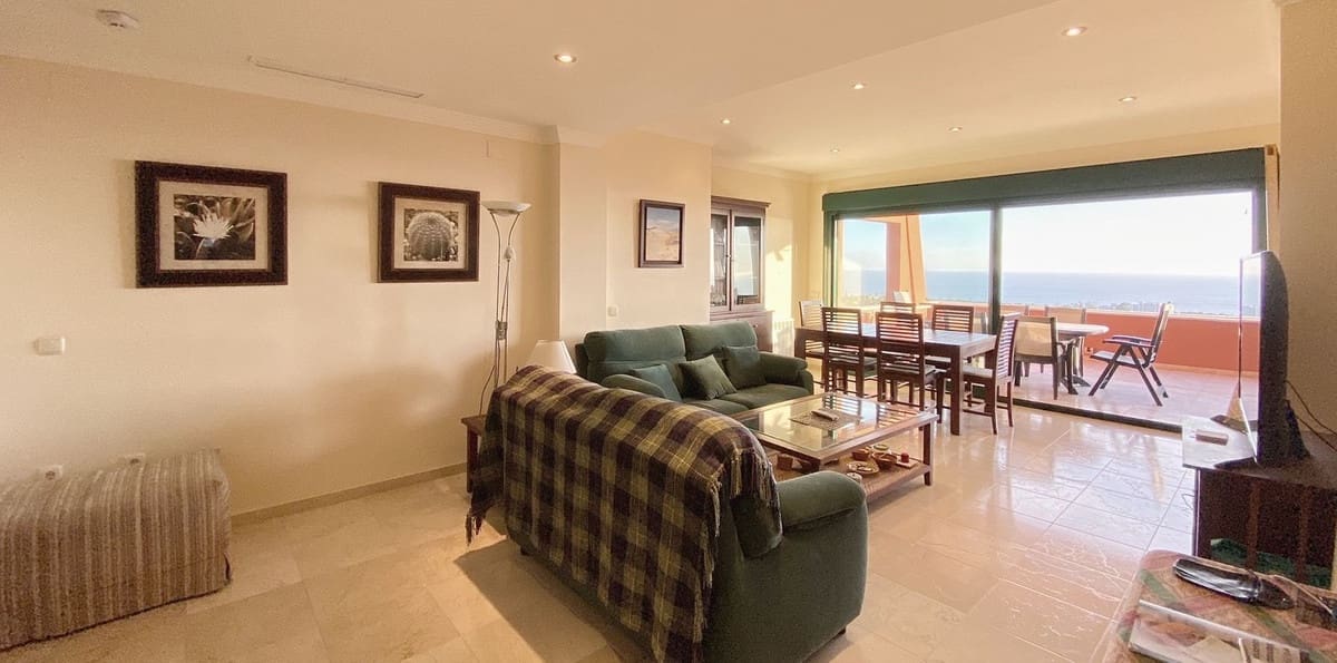 2 soveværelse Penthouse til salg i Marbella med swimmingpool garage - € 580.000 (Ref: 9479947)