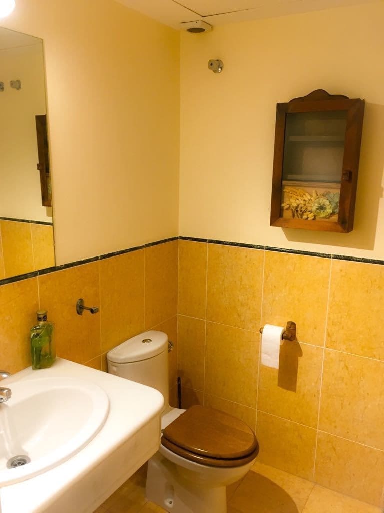 4 soveværelse Semi-Rækkehus til salg i Estepona med swimmingpool - € 580.000 (Ref: 9479948)