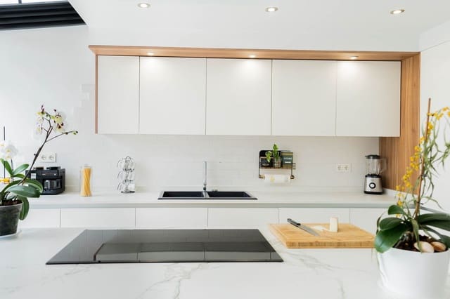 3 makuuhuone Omakotitalo myytävänä paikassa Centro Historico, Málaga kaupunki mukana 
autotalli - 585 000 € (Ref: 9479959)