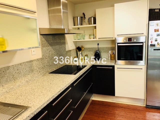 4 chambre Maison de Ville à vendre à Benahavís pueblo, Benahavís avec piscine garage - 585 000 € (Ref: 9479961)