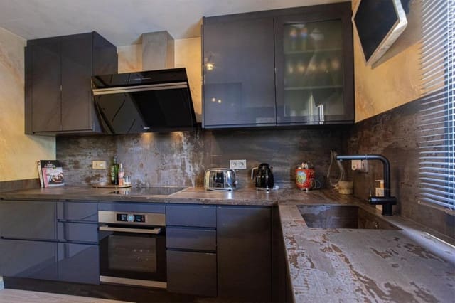 2 soveværelse Lejlighed til salg i Los Flamingos, Benahavís med swimmingpool - € 588.000 (Ref: 9479964)