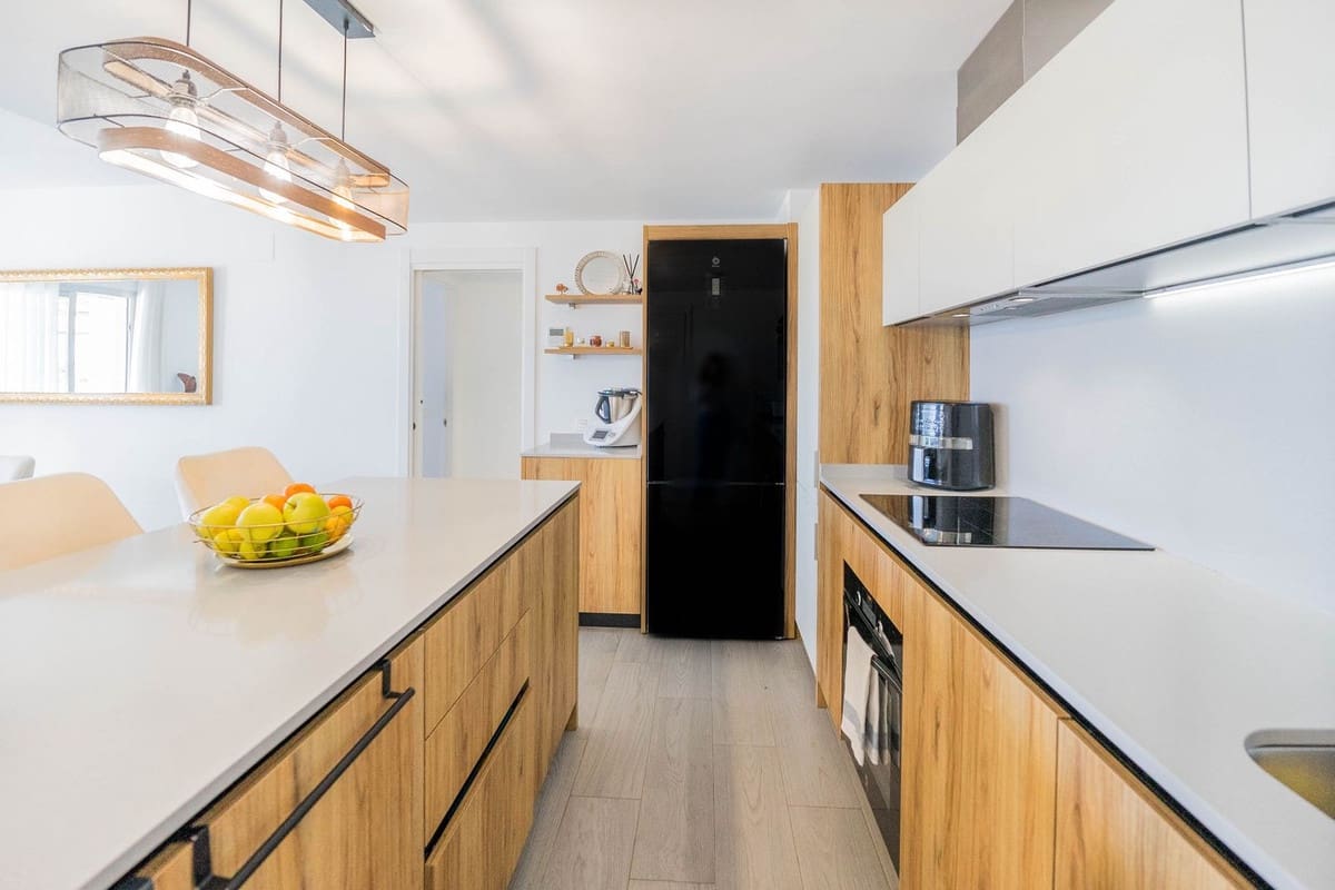 3 sypialnia Apartament na sprzedaż w Fuengirola z basenem - 589 000 € (Ref: 9479965)