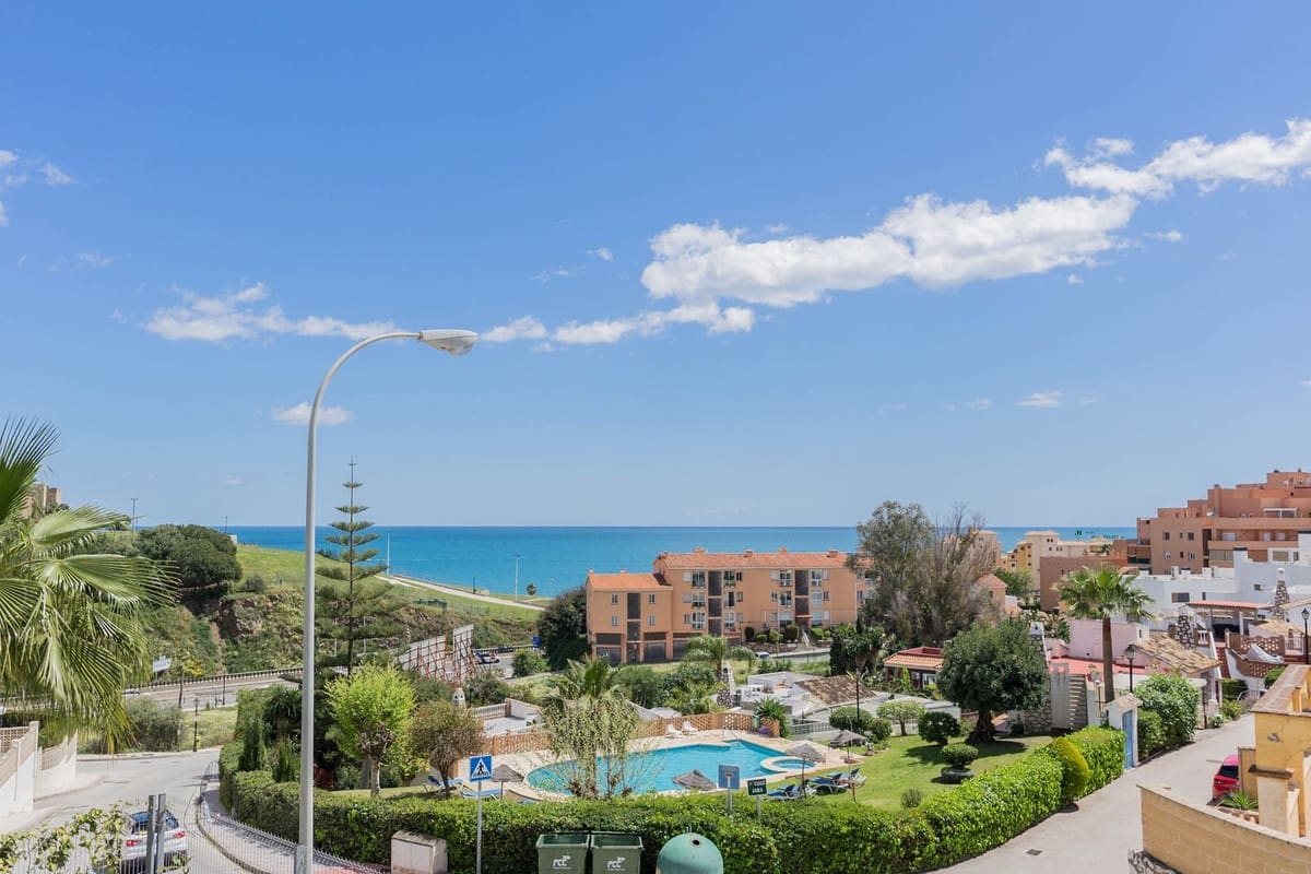 3 sypialnia Apartament na sprzedaż w Fuengirola z basenem - 589 000 € (Ref: 9479965)