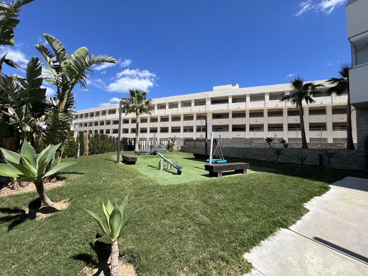 3 sypialnia Apartament na sprzedaż w Fuengirola z basenem - 589 000 € (Ref: 9479965)