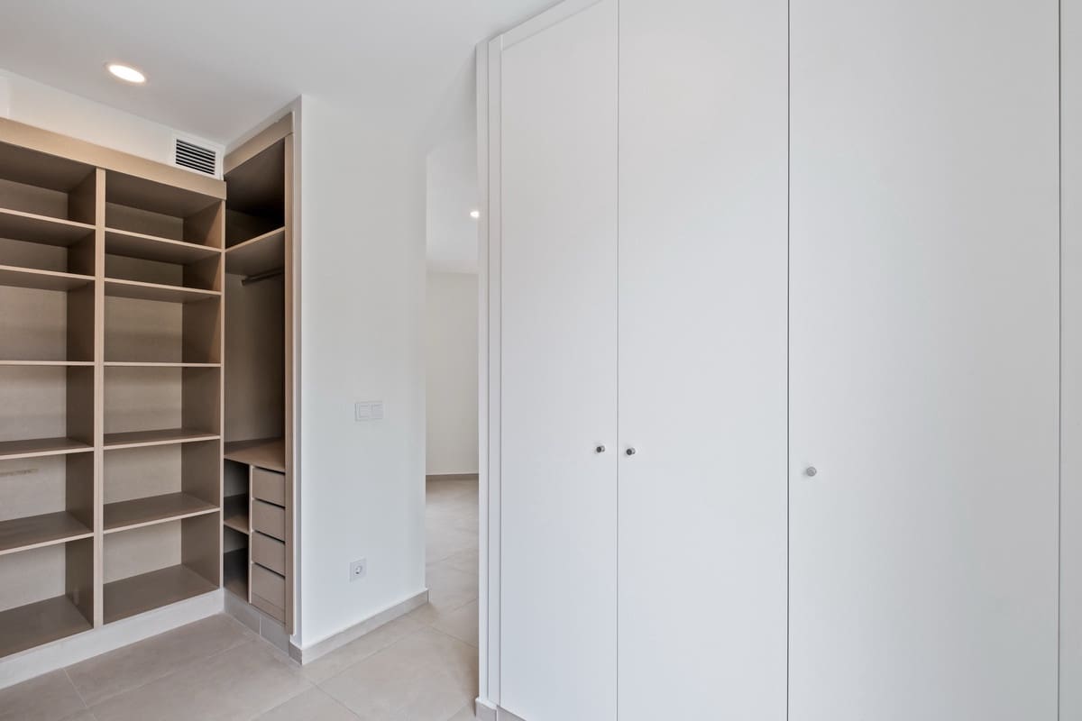 2 bedroom Apartment for sale in Torremolinos with pool garage - € 590,000 (Ref: 9479969)