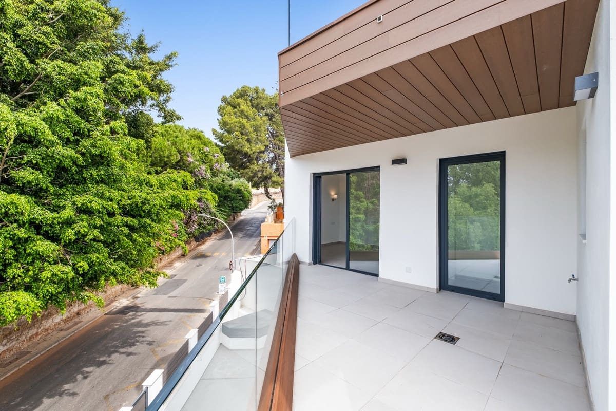 2 bedroom Apartment for sale in Torremolinos with pool garage - € 590,000 (Ref: 9479969)