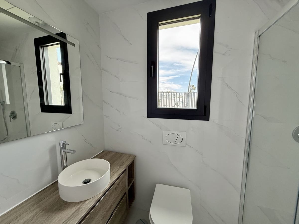 3 soverom Leilighet til salgs i Fuengirola med svømmebasseng - € 595 000 (Ref: 9479972)