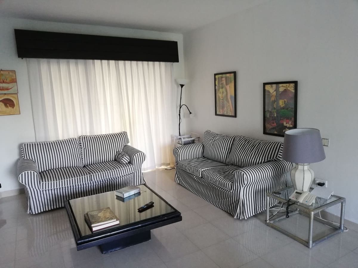 2 bedroom Apartment for sale in Puerto Banus - € 595,000 (Ref: 9479973)