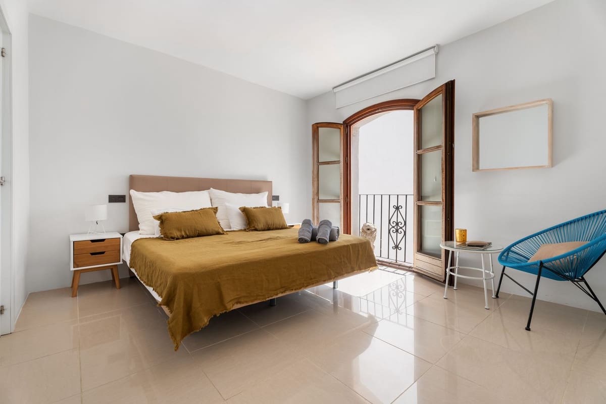 3 bedroom Apartment for sale in Puerto Banus with garage - € 595,000 (Ref: 9479976)