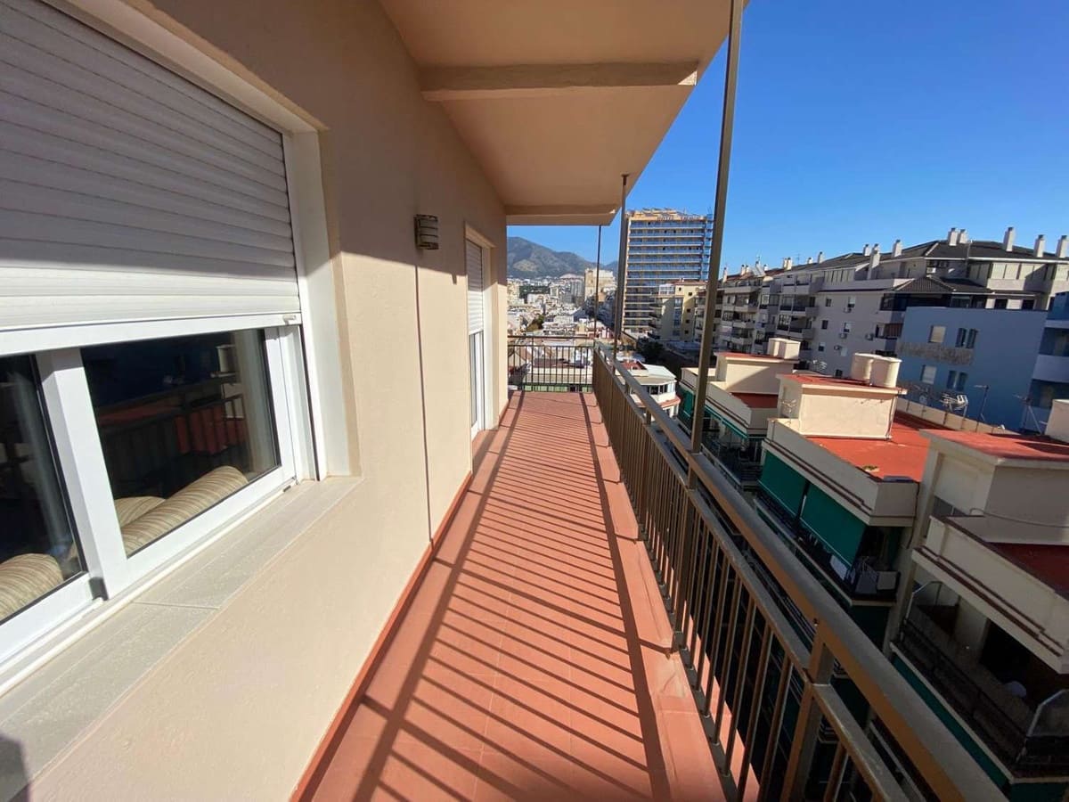 4 sovrum Lägenhet till salu i Fuengirola - 595 000 € (Ref: 9479978)