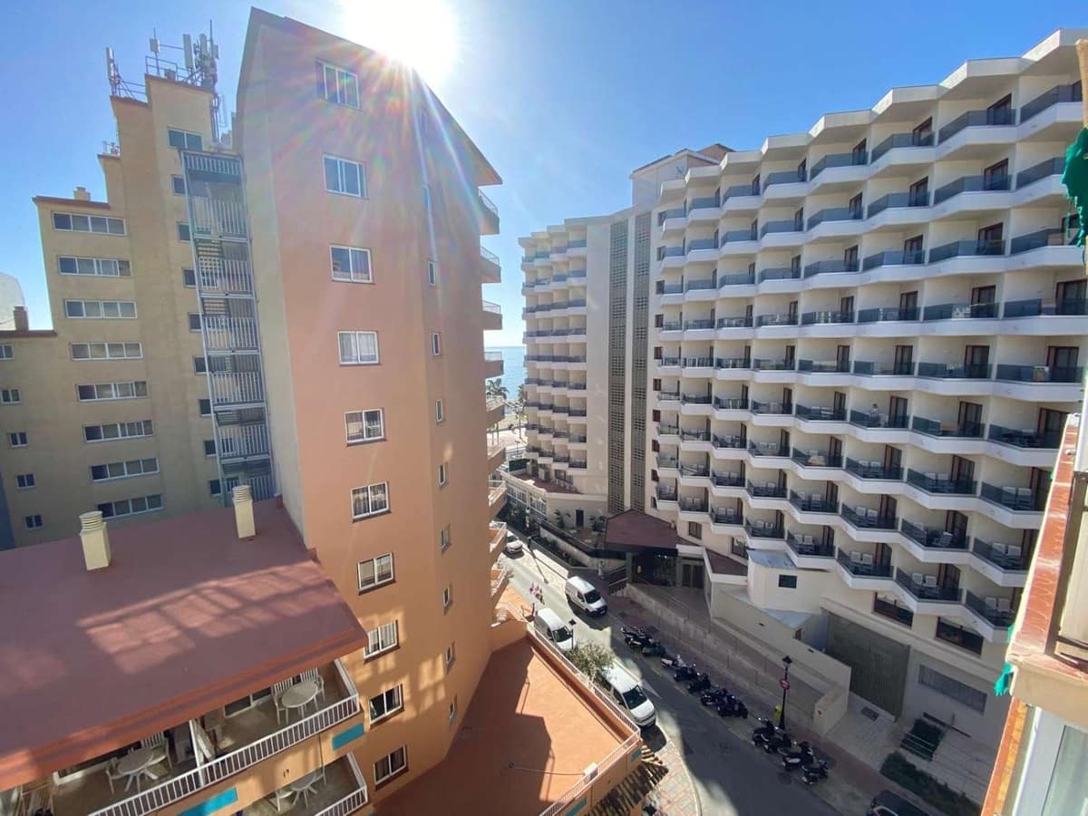 4 sovrum Lägenhet till salu i Fuengirola - 595 000 € (Ref: 9479978)