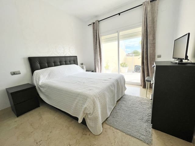 3 bedroom Penthouse for sale in Cancelada, Estepona with pool - € 595,000 (Ref: 9479982)