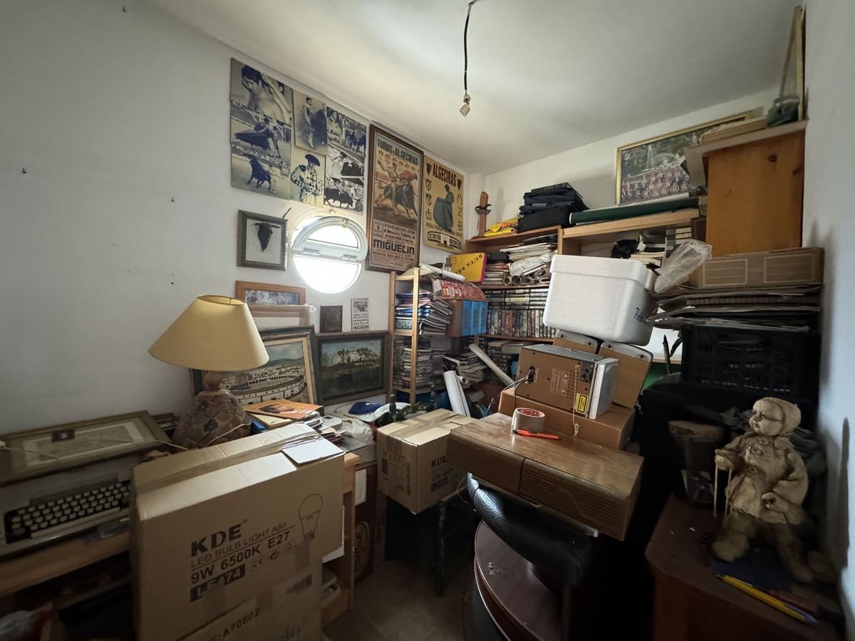 3 bedroom Villa for sale in Sotogrande with pool - € 595,000 (Ref: 9479984)