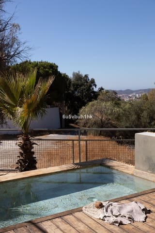 4 soveværelse Semi-Rækkehus til salg i Centro ciudad, Fuengirola med swimmingpool garage - € 595.000 (Ref: 9479987)