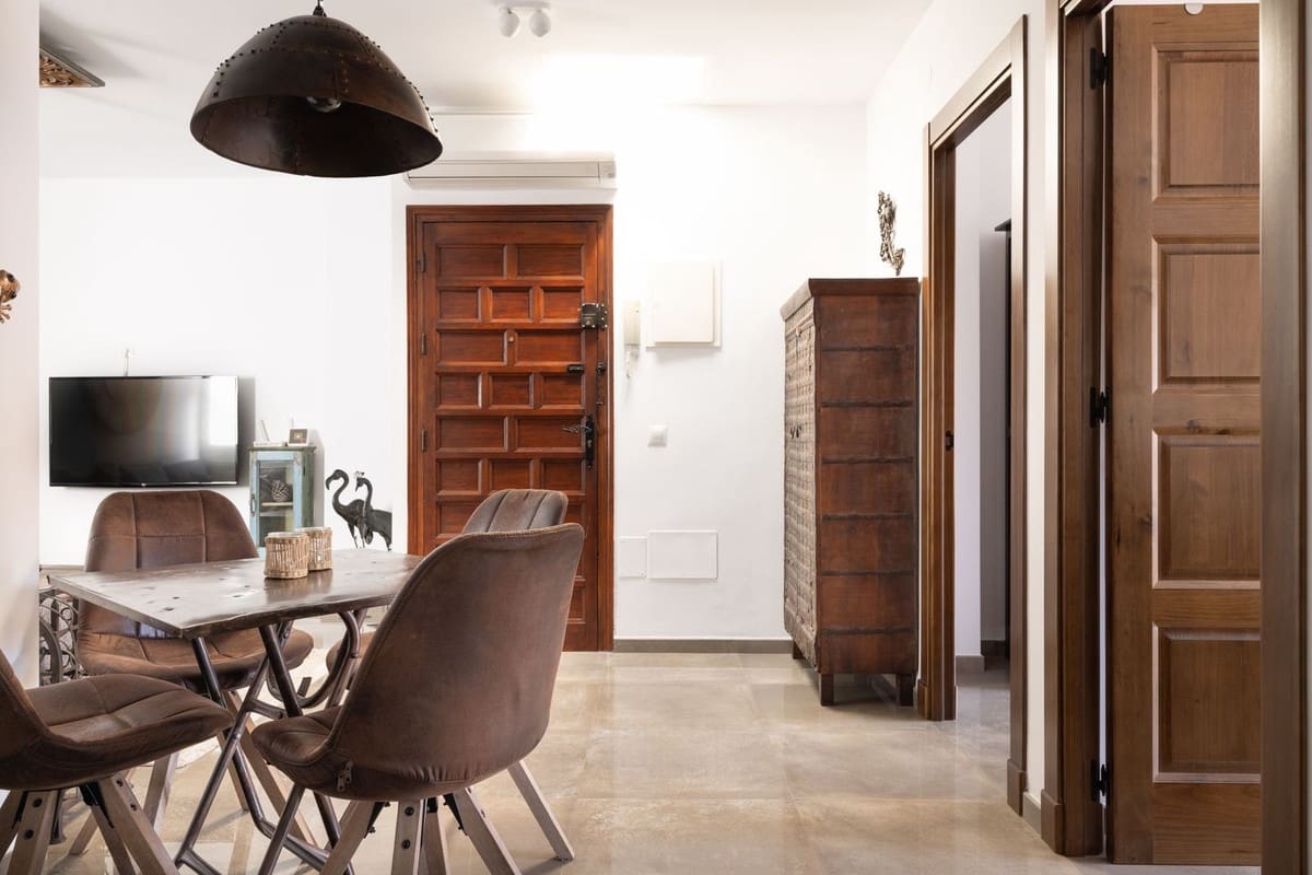 Casa de 3 habitaciones en Estepona en venta con garaje - 595.000 € (Ref: 9479988)