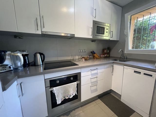 Casa de 3 habitaciones en Riviera del Sol, Mijas en venta con piscina - 595.000 € (Ref: 9479989)