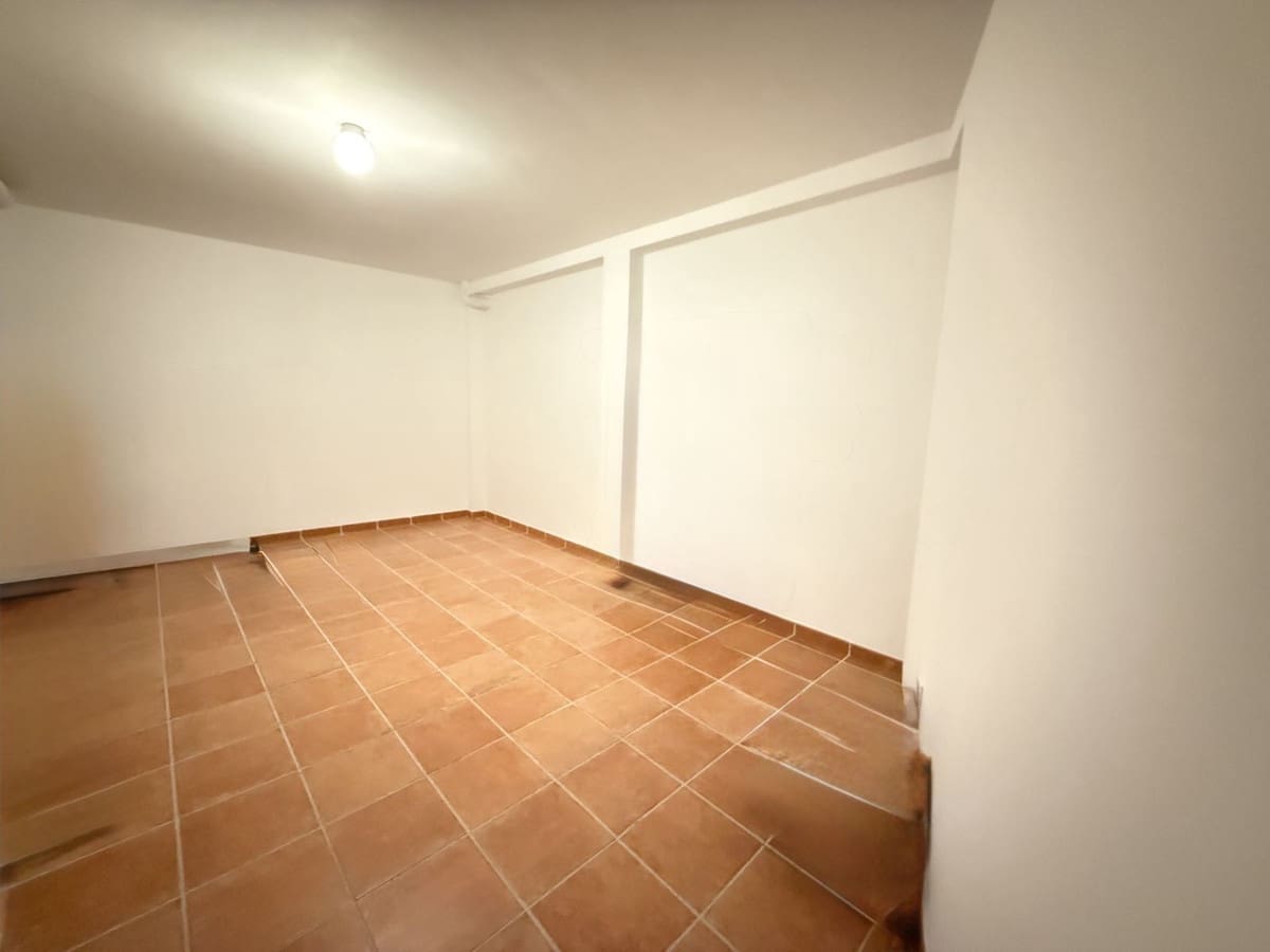 3 soveværelse Byhus til salg i Estepona med swimmingpool - € 595.000 (Ref: 9479990)