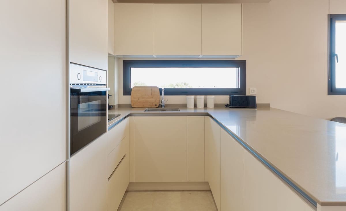 2 Zimmer Apartment zu verkaufen in Mijas Costa mit Pool Garage - 595.000 € (Ref: 9479992)