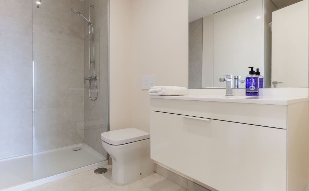 2 Zimmer Apartment zu verkaufen in Mijas Costa mit Pool Garage - 595.000 € (Ref: 9479992)