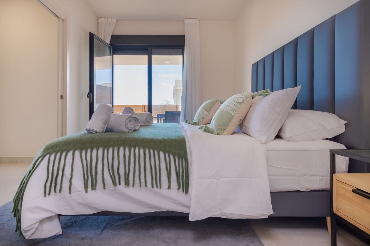 2 Zimmer Apartment zu verkaufen in Mijas Costa mit Pool Garage - 595.000 € (Ref: 9479992)