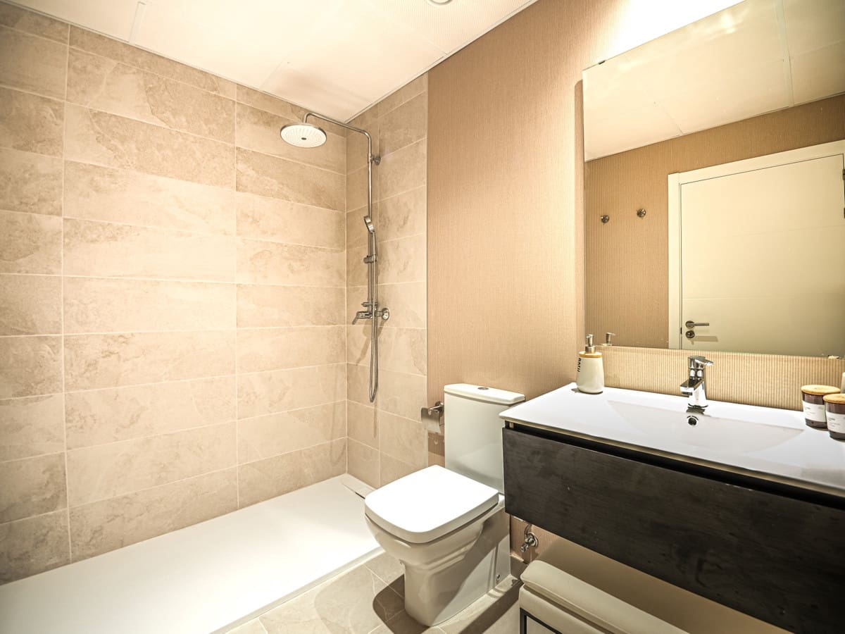 3 bedroom Townhouse for sale in Manilva with pool garage - € 595,000 (Ref: 9479993)