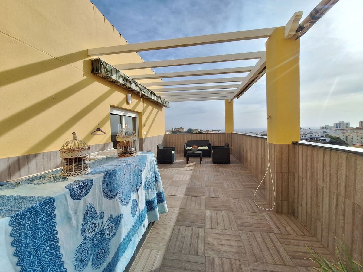 4 soveværelse Penthouse til salg i Marbella med swimmingpool - € 598.000 (Ref: 9479995)