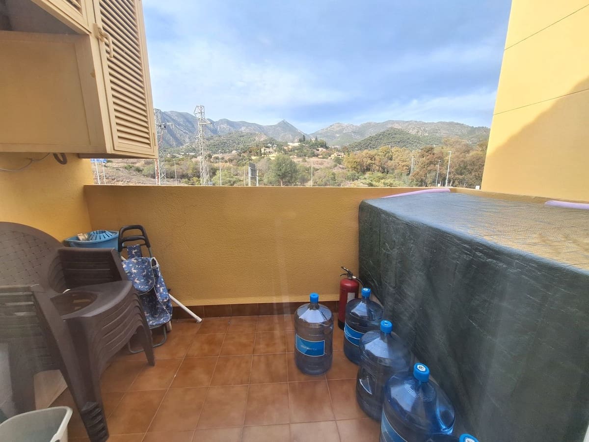 4 soveværelse Penthouse til salg i Marbella med swimmingpool - € 598.000 (Ref: 9479995)