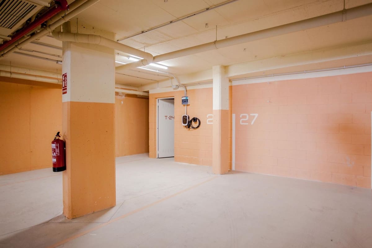 2 sovrum Lägenhet till salu i Fuengirola med pool garage - 599 000 € (Ref: 9479996)