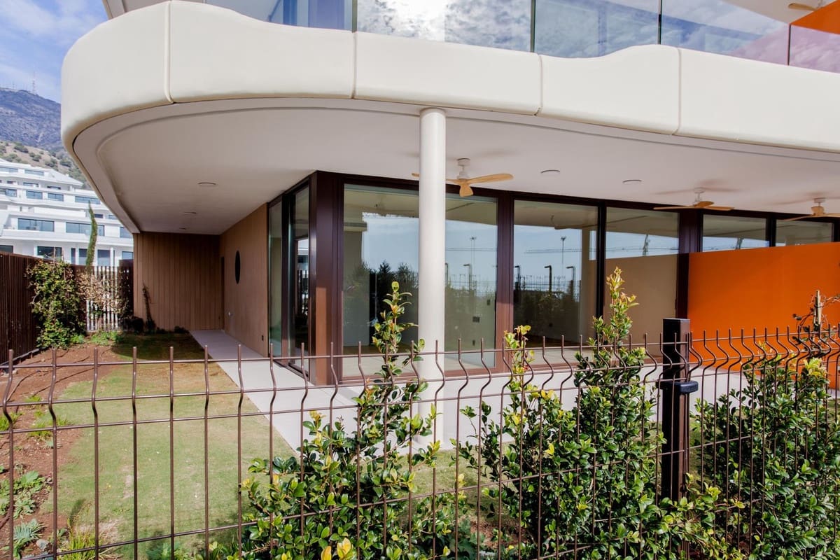 2 sovrum Lägenhet till salu i Fuengirola med pool garage - 599 000 € (Ref: 9479996)