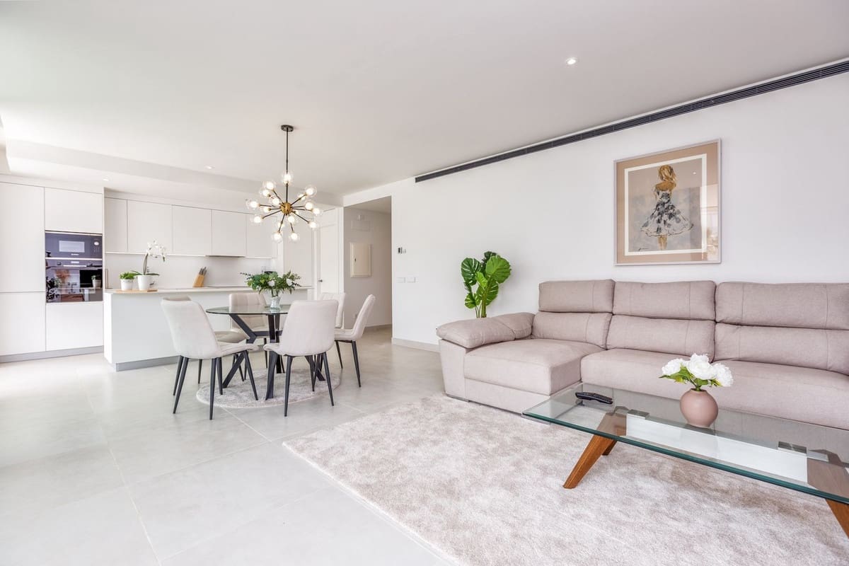 2 slaapkamer Appartement te koop in Fuengirola met zwembad - € 599.000 (Ref: 9479998)