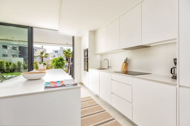 2 slaapkamer Appartement te koop in Centro ciudad, Fuengirola met zwembad - € 599.000 (Ref: 9479998)