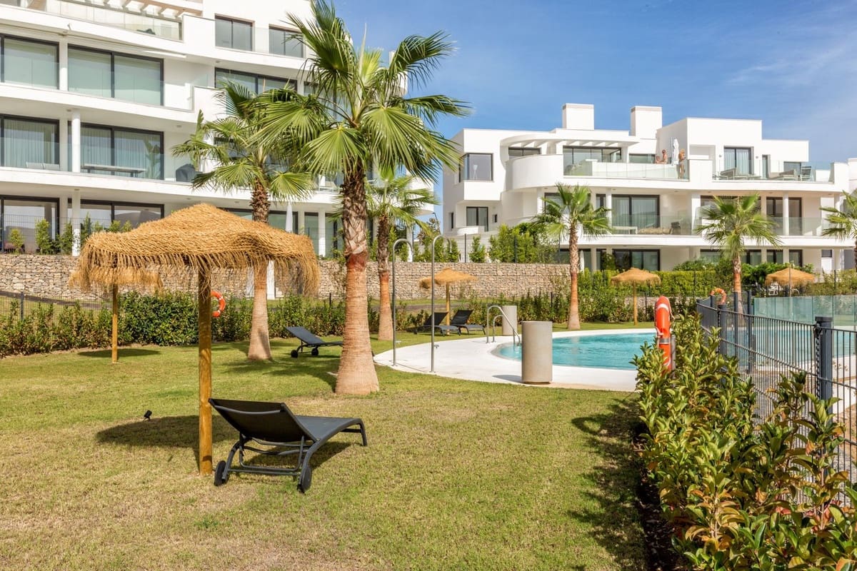 2 slaapkamer Appartement te koop in Fuengirola met zwembad - € 599.000 (Ref: 9479998)