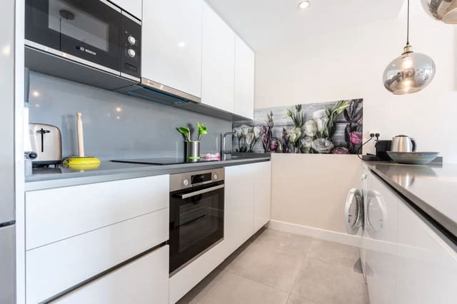 2 soverom Leilighet til salgs i La Cala de Mijas, Mijas med svømmebasseng - € 599 000 (Ref: 9480000)