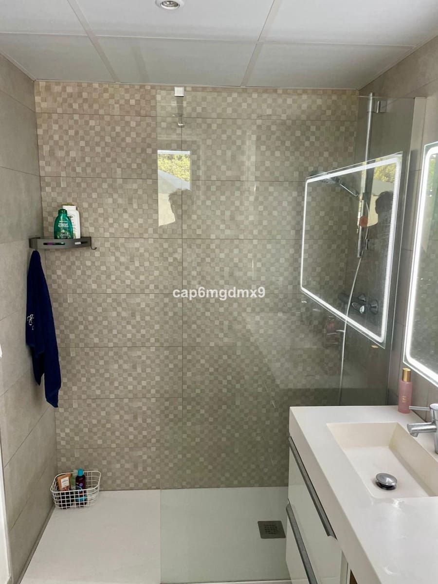 3 soverom Leilighet til salgs i Benahavis med svømmebasseng garasje - € 599 000 (Ref: 9480002)