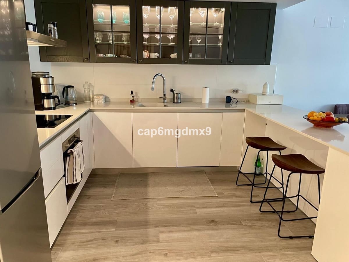 3 soverom Leilighet til salgs i Benahavis med svømmebasseng garasje - € 599 000 (Ref: 9480002)