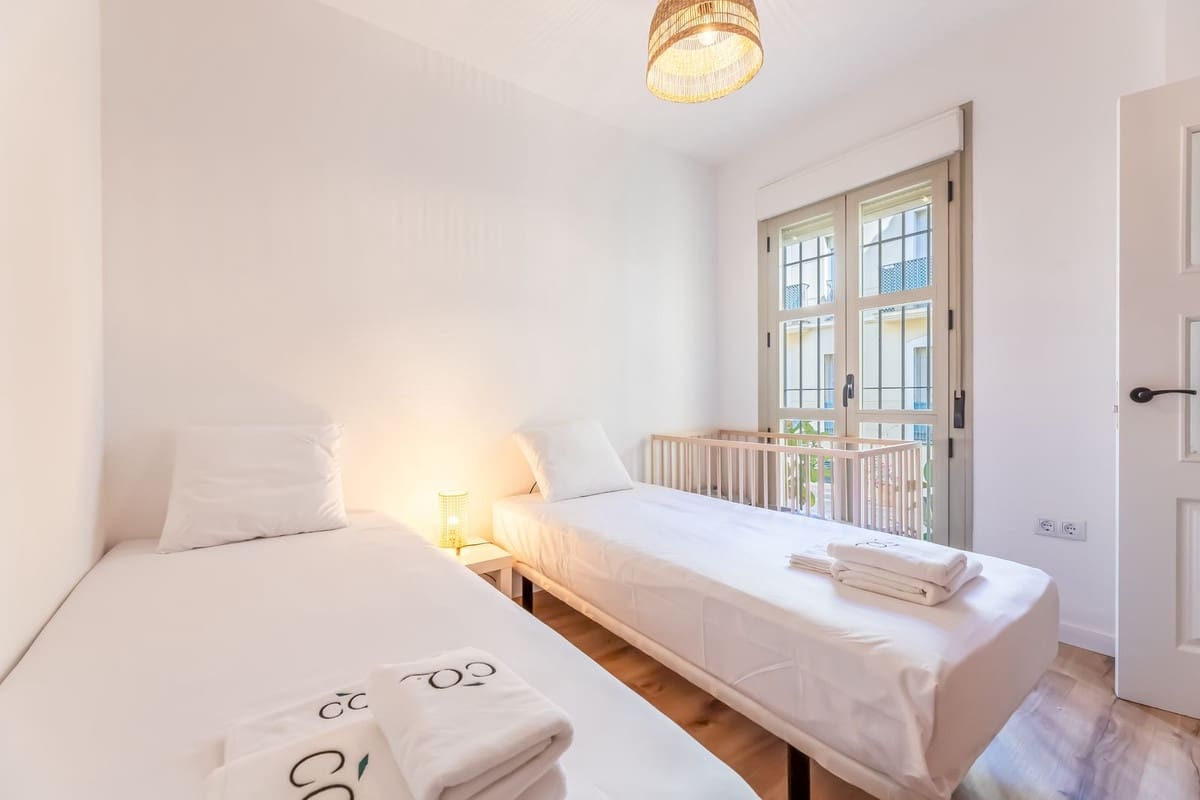 4 makuuhuone Huoneisto myytävänä paikassa Malaga kaupunki - 599 000 € (Ref: 9480003)