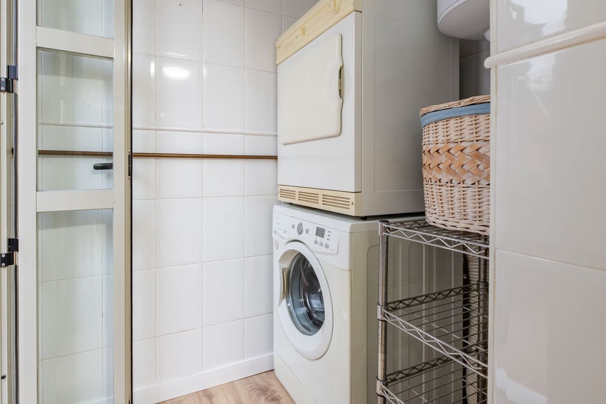 4 makuuhuone Huoneisto myytävänä paikassa Malaga kaupunki - 599 000 € (Ref: 9480003)