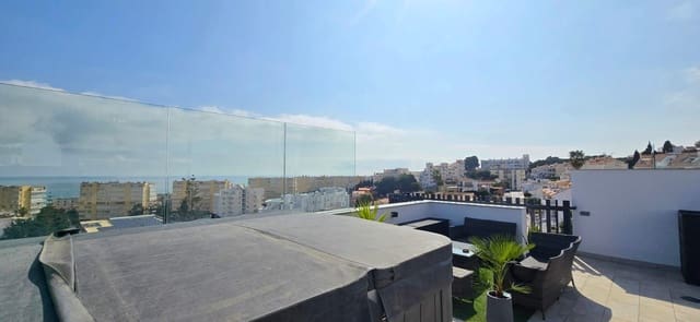 2 soverom Penthouse til salgs i Torremolinos med svømmebasseng garasje - € 599 000 (Ref: 9480004)