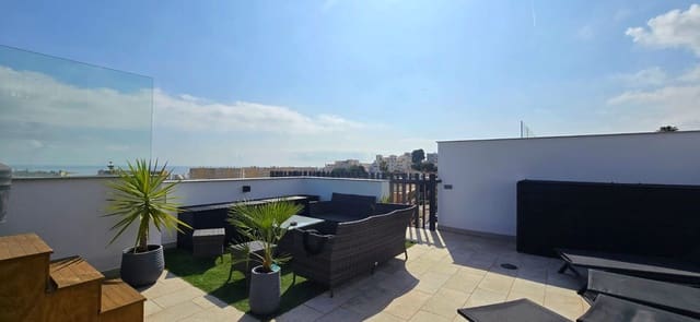2 soverom Penthouse til salgs i Torremolinos med svømmebasseng garasje - € 599 000 (Ref: 9480004)