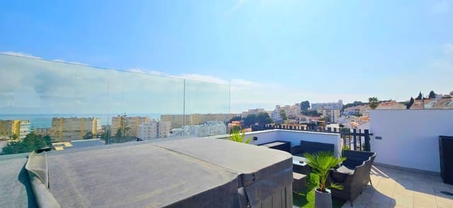 2 soverom Penthouse til salgs i Torremolinos med svømmebasseng garasje - € 599 000 (Ref: 9480004)