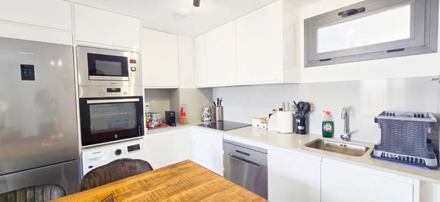 2 soverom Penthouse til salgs i Torremolinos med svømmebasseng garasje - € 599 000 (Ref: 9480004)