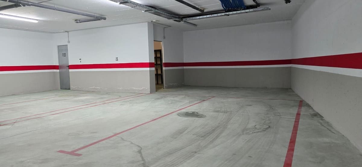 2 bedroom Penthouse for sale in Torremolinos with pool garage - € 599,000 (Ref: 9480004)