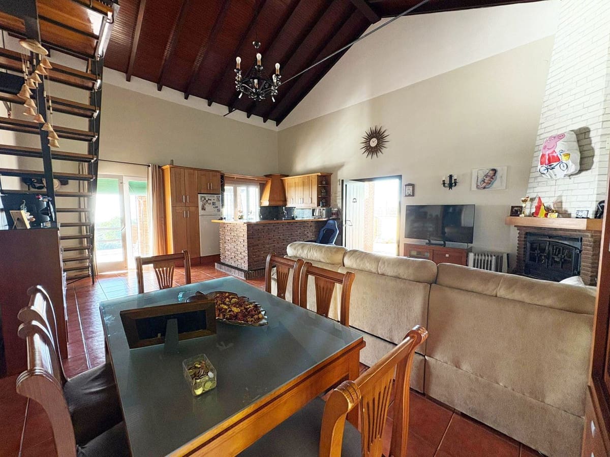 3 sypialnia Willa na sprzedaż w La Cala de Mijas z basenem - 599 000 € (Ref: 9480005)