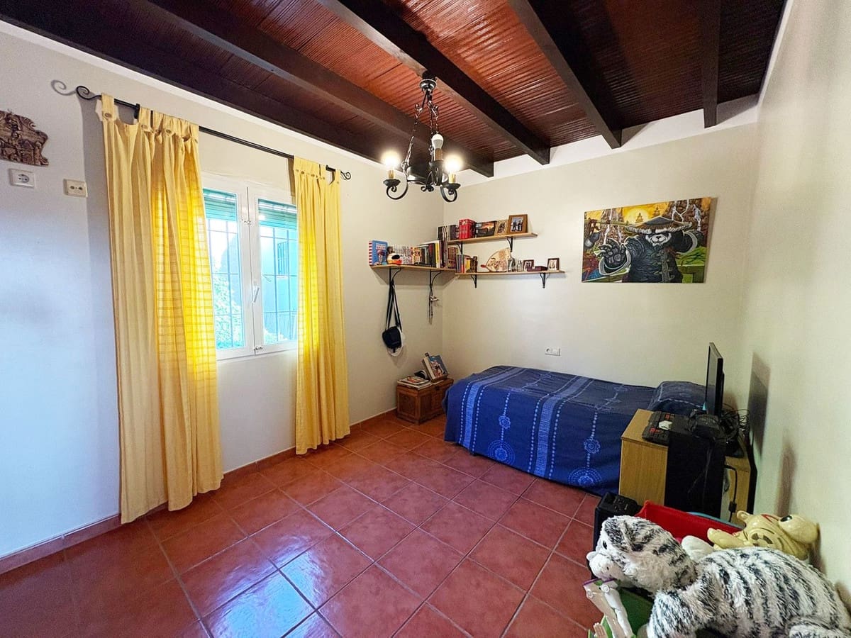 3 sypialnia Willa na sprzedaż w La Cala de Mijas z basenem - 599 000 € (Ref: 9480005)