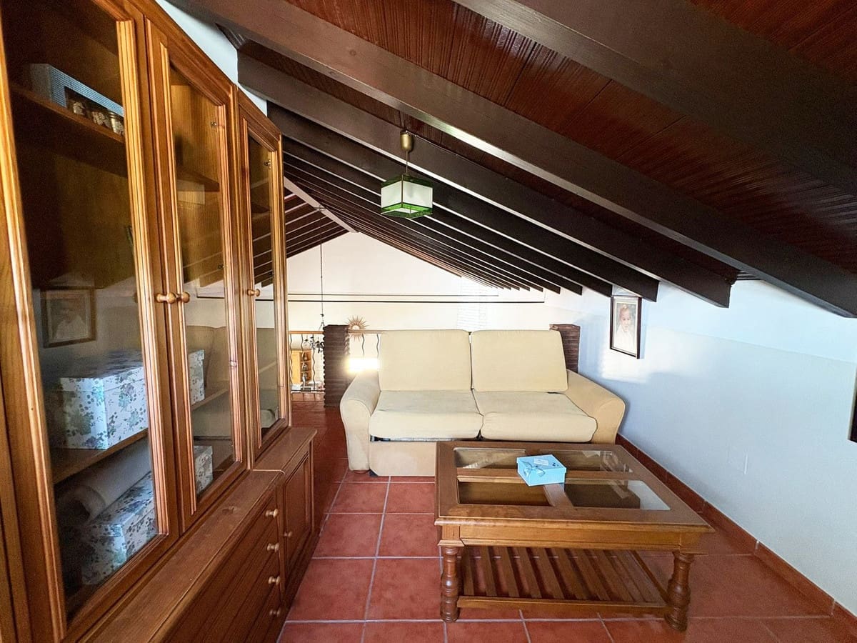 3 sypialnia Willa na sprzedaż w La Cala de Mijas z basenem - 599 000 € (Ref: 9480005)