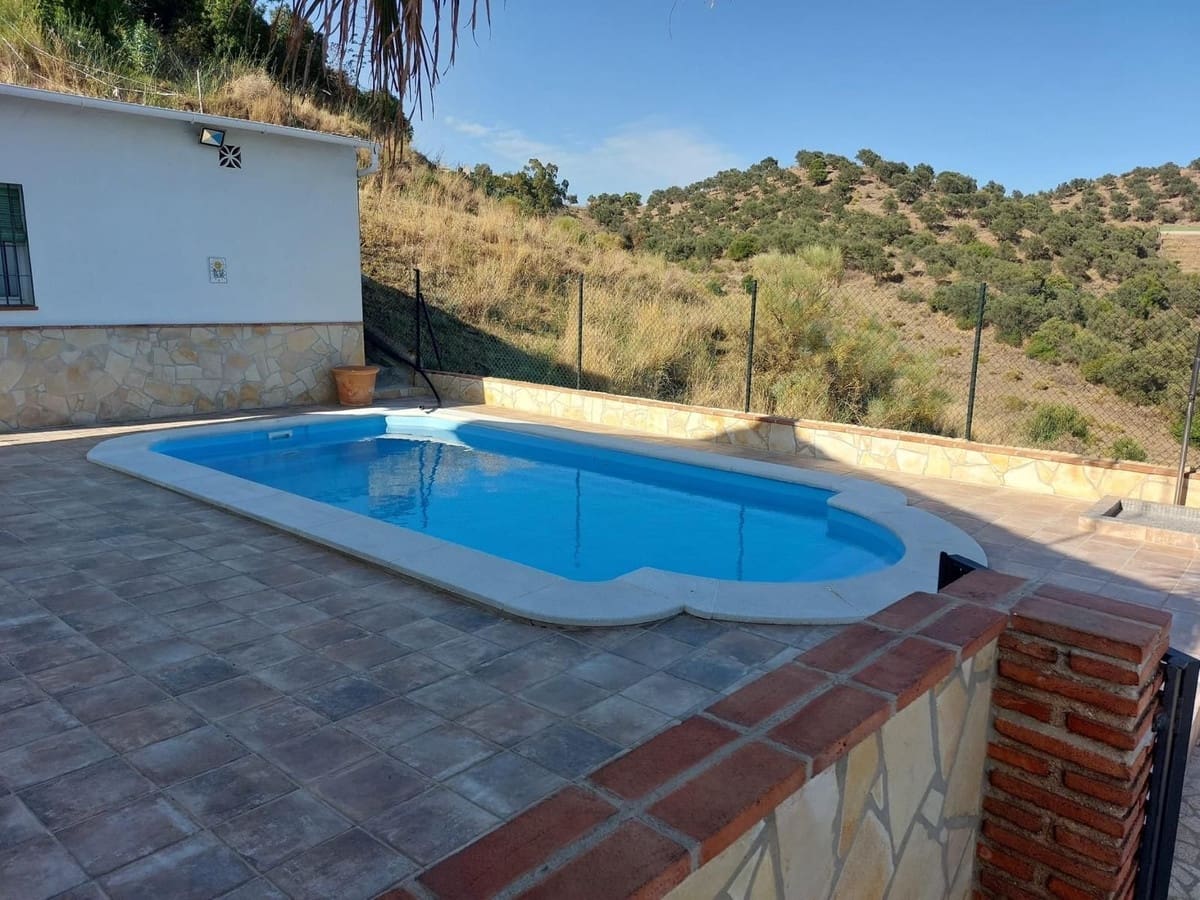 3 sypialnia Willa na sprzedaż w La Cala de Mijas z basenem - 599 000 € (Ref: 9480005)