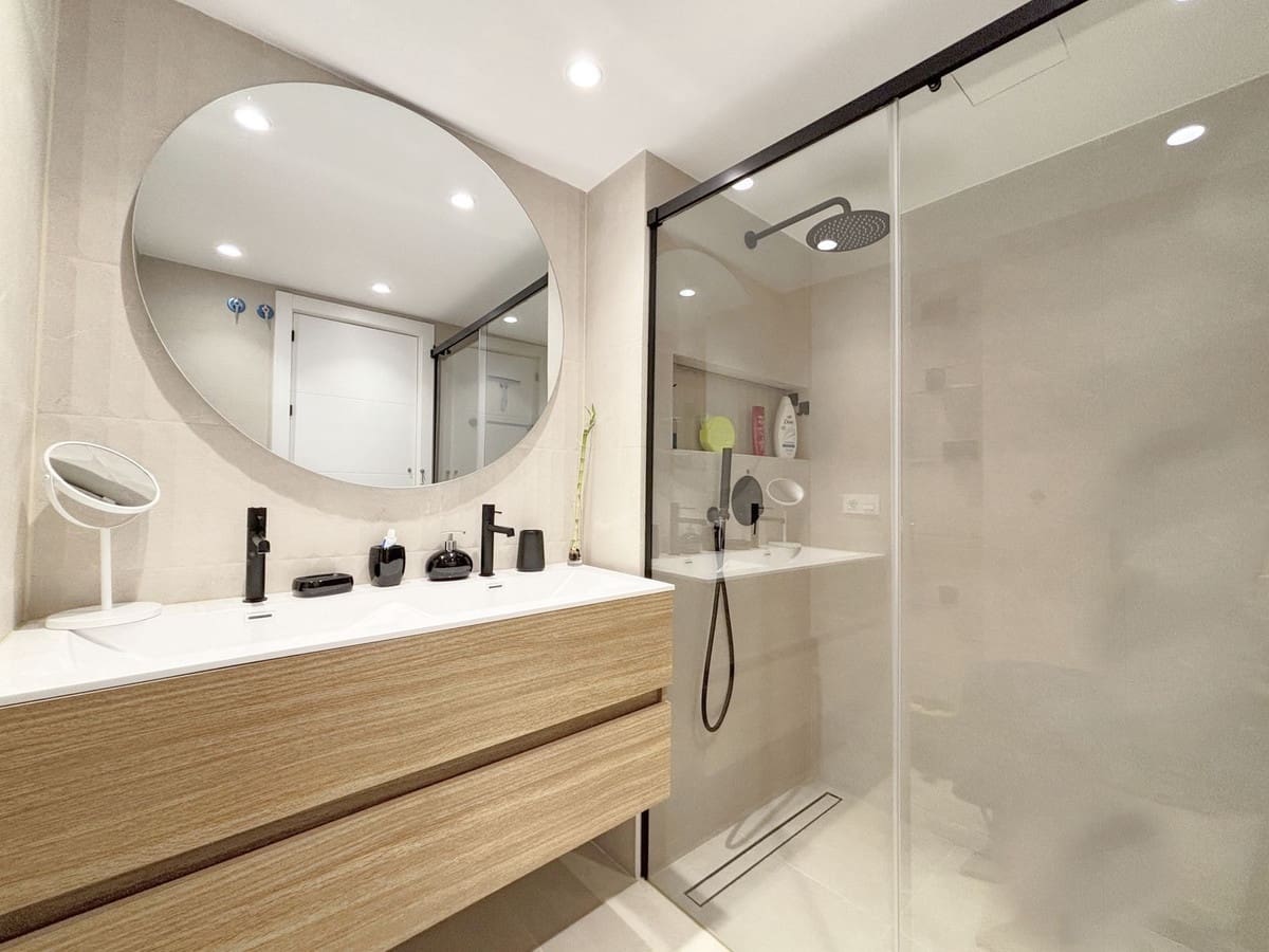 3 sovrum Hus till salu i Estepona med pool garage - 599 000 € (Ref: 9480007)